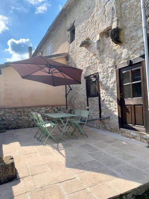 Maison Medievale Climatisee Avec Jardin Monpazier Exterior photo
